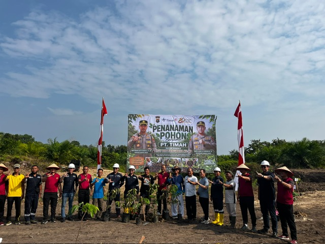 Kapolres Bangka Barat, Pohon yang Ditanam Hari Ini Harus Jadi Manfaat untuk Masyarakat di Masa Depan